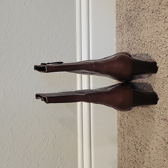 Cole Haan Women's Size 9 Brown Boots - Picture 3 of 7